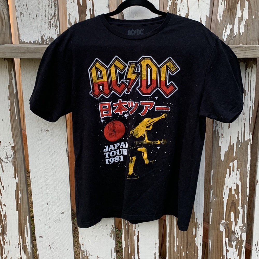 AC/DC Japan tour 1981 black red yellow shirt L